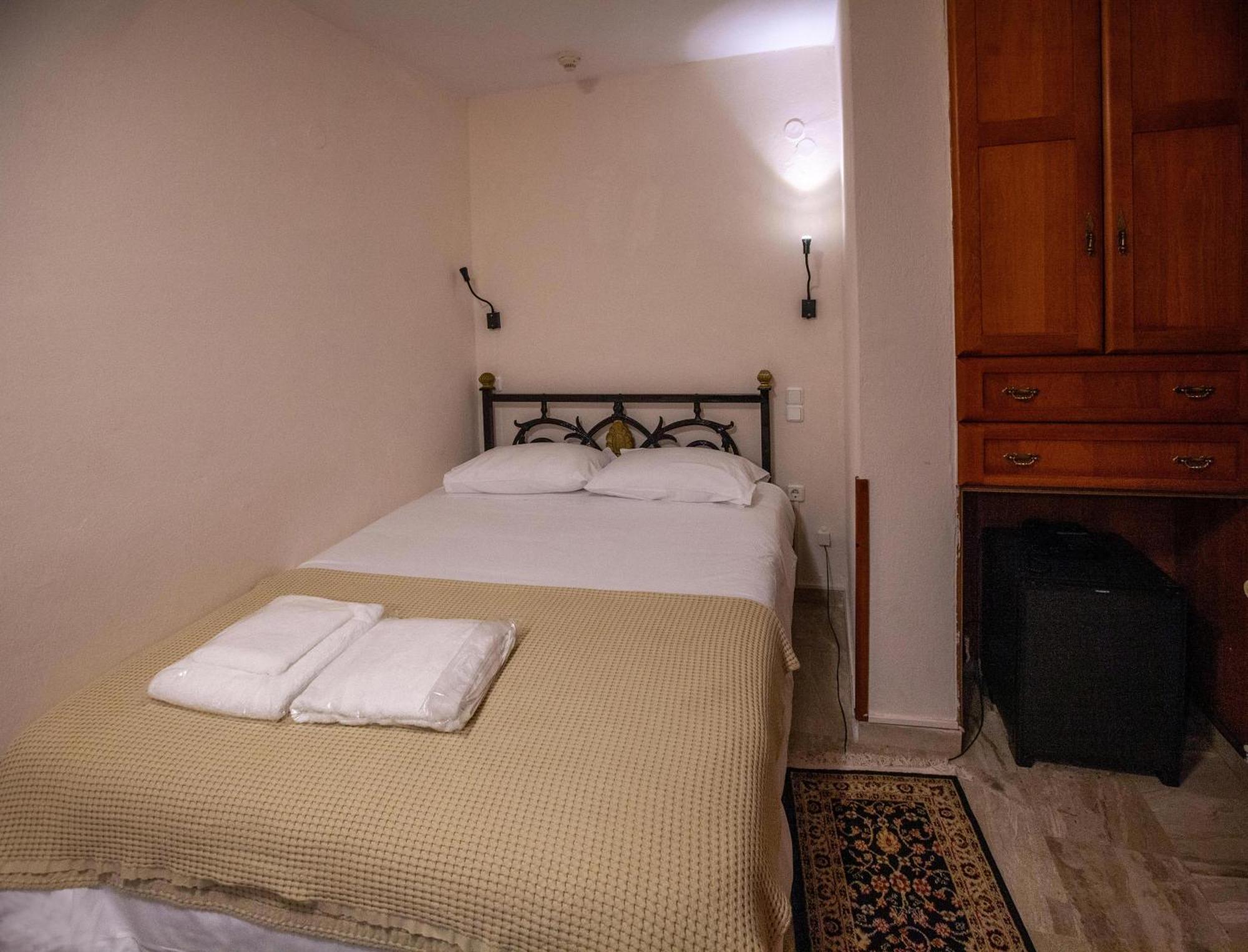 Byron Traditional Hotel Nafplio Pokoj fotografie