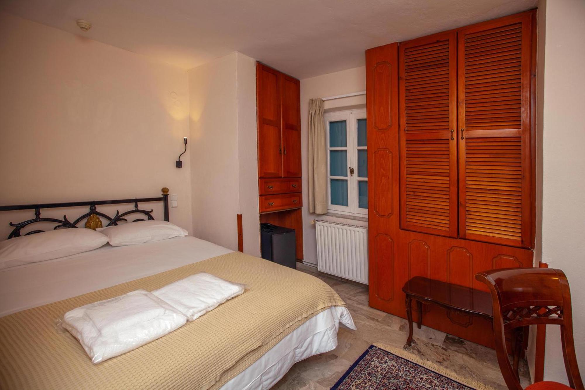 Byron Traditional Hotel Nafplio Pokoj fotografie
