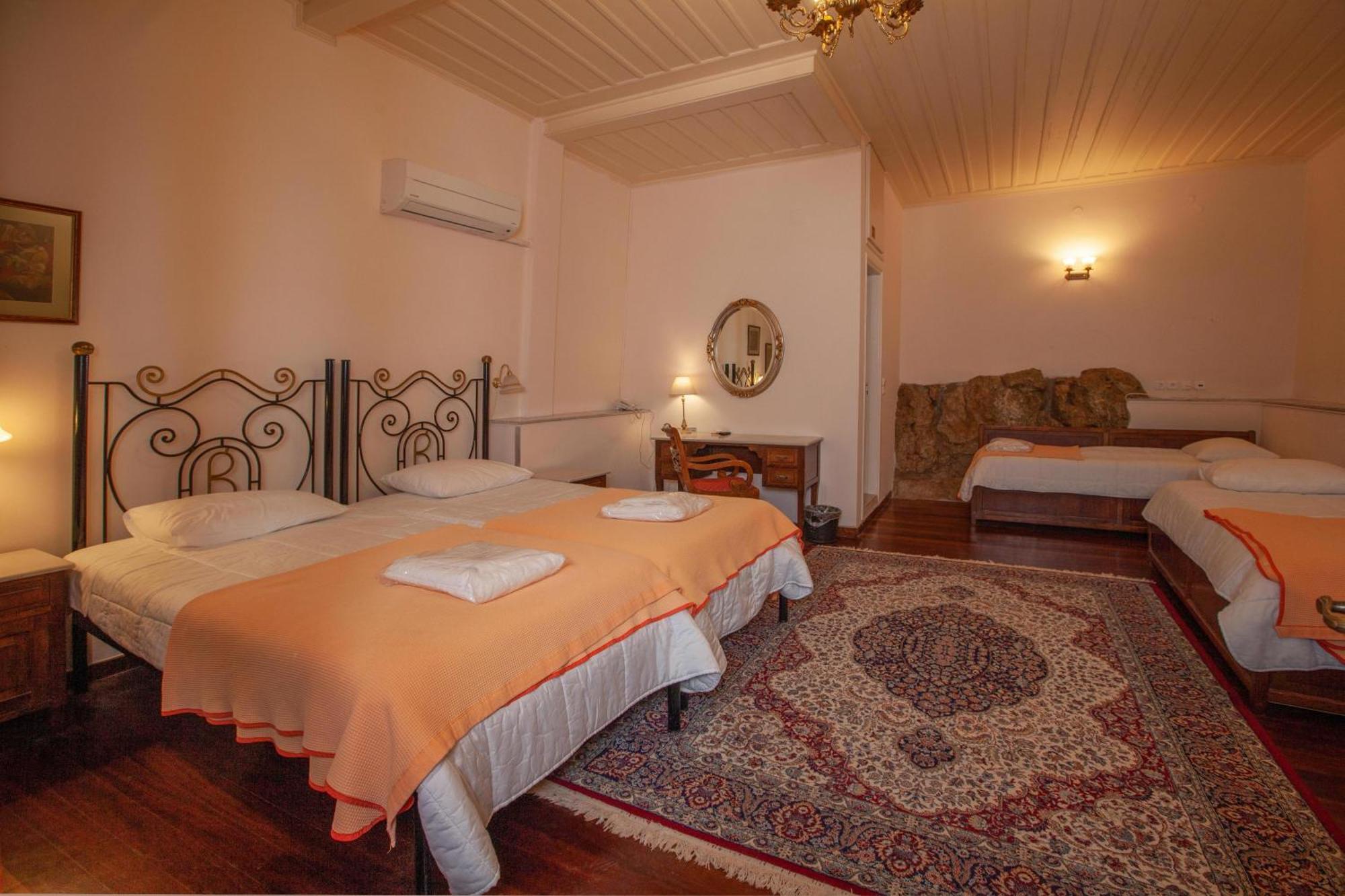 Byron Traditional Hotel Nafplio Pokoj fotografie